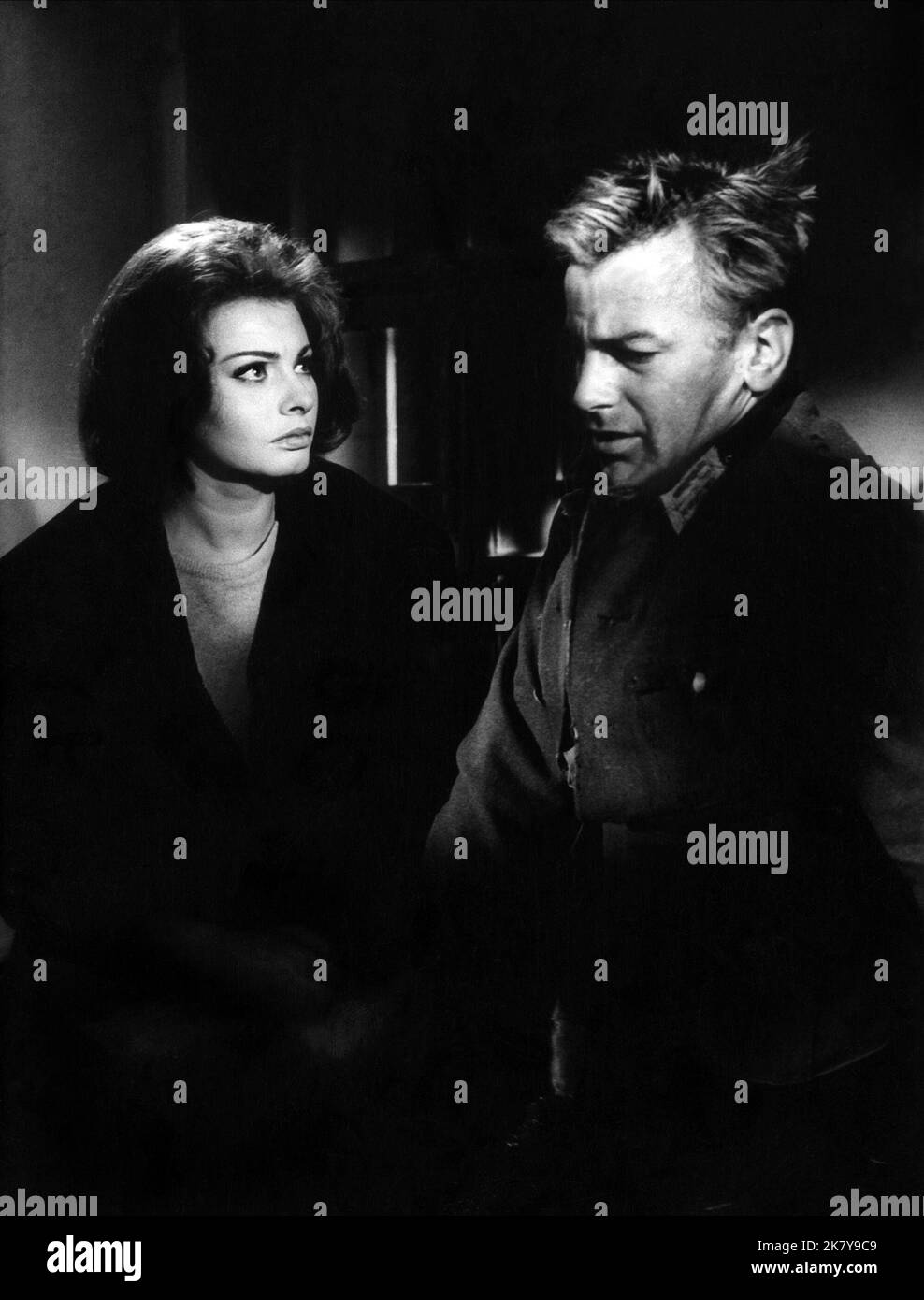 Sophia Loren & Maximilian Schell Film: The Condemned Of Altona; I Sequestrati Di Altona (IT/FR 1962) Characters: Johanna, Franz  Director: Vittorio De Sica 30 October 1962   **WARNING** This Photograph is for editorial use only and is the copyright of 20TH CENTURY FOX and/or the Photographer assigned by the Film or Production Company and can only be reproduced by publications in conjunction with the promotion of the above Film. A Mandatory Credit To 20TH CENTURY FOX is required. The Photographer should also be credited when known. No commercial use can be granted without written authority from Stock Photo