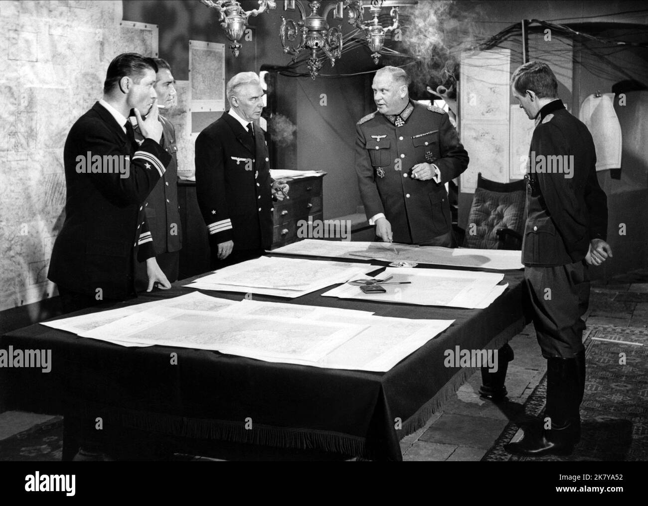 Gert Frobe & Horst Frank Film: Between Love And Duty (1960) Characters: Le General, Le Colonel von Stauffen  Director: Claude Autant-Lara 03 August 1960   **WARNING** This Photograph is for editorial use only and is the copyright of VENTURA and/or the Photographer assigned by the Film or Production Company and can only be reproduced by publications in conjunction with the promotion of the above Film. A Mandatory Credit To VENTURA is required. The Photographer should also be credited when known. No commercial use can be granted without written authority from the Film Company. Stock Photo
