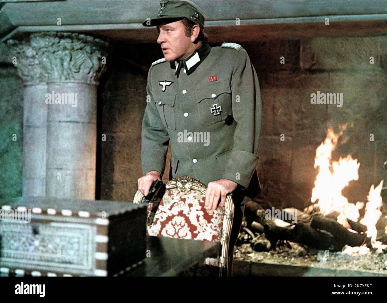 Richard Burton Film: Where Eagles Dare (USA/UK 1968) Characters: Maj. Jonathan Smith, MC  Director: Brian G.Hutton 04 December 1968   **WARNING** This Photograph is for editorial use only and is the copyright of MGM and/or the Photographer assigned by the Film or Production Company and can only be reproduced by publications in conjunction with the promotion of the above Film. A Mandatory Credit To MGM is required. The Photographer should also be credited when known. No commercial use can be granted without written authority from the Film Company. Stock Photo