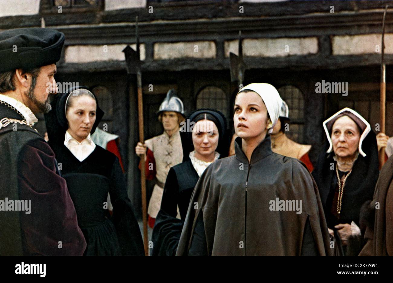 Peter Jeffrey & Genevieve Bujold Film: Anne Of The Thousand Days (1969) Characters: Duke of Norfolk & Anne Boleyn  Director: Charles Jarrott 18 December 1969   **WARNING** This Photograph is for editorial use only and is the copyright of UNIVERSAL and/or the Photographer assigned by the Film or Production Company and can only be reproduced by publications in conjunction with the promotion of the above Film. A Mandatory Credit To UNIVERSAL is required. The Photographer should also be credited when known. No commercial use can be granted without written authority from the Film Company. Stock Photo