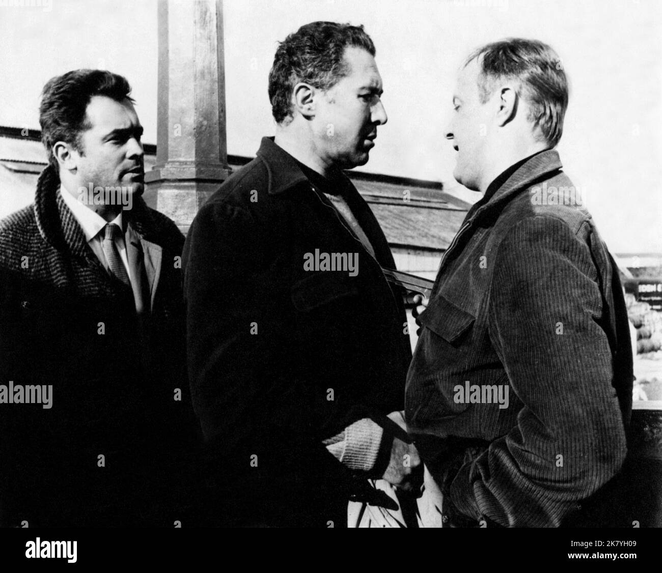 Carl Mohner, Anthony Quayle & Edward Judd Film: The Challenge (1961)   Director: John Gilling 27 February 1961   **WARNING** This Photograph is for editorial use only and is the copyright of The Film Company and/or the Photographer assigned by the Film or Production Company and can only be reproduced by publications in conjunction with the promotion of the above Film. A Mandatory Credit To The Film Company is required. The Photographer should also be credited when known. No commercial use can be granted without written authority from the Film Company. Stock Photo