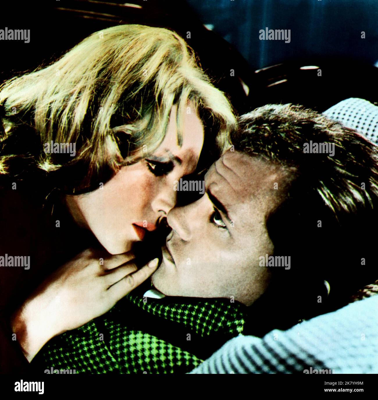 Elizabeth Hartman and Larry Hagman Film The Group (1960) Characters Priss and Harald Peterson Director Sidney Lumet 04 March 1966 **WARNING** This Photograph is for editorial use only and is the copyright photo