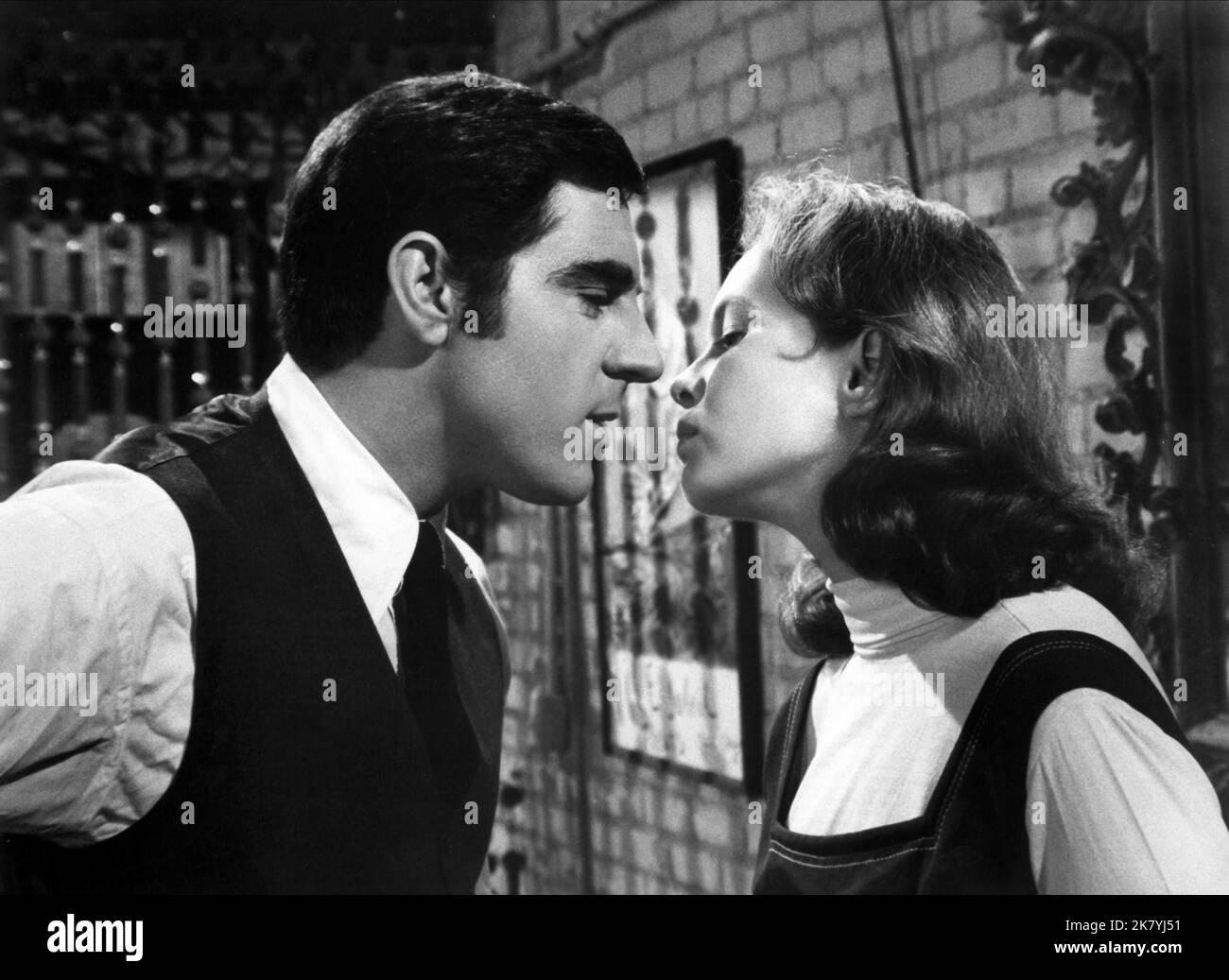 Anthony Newley & Sandy Dennis Film Sweet November (USA 1968) Characters ...