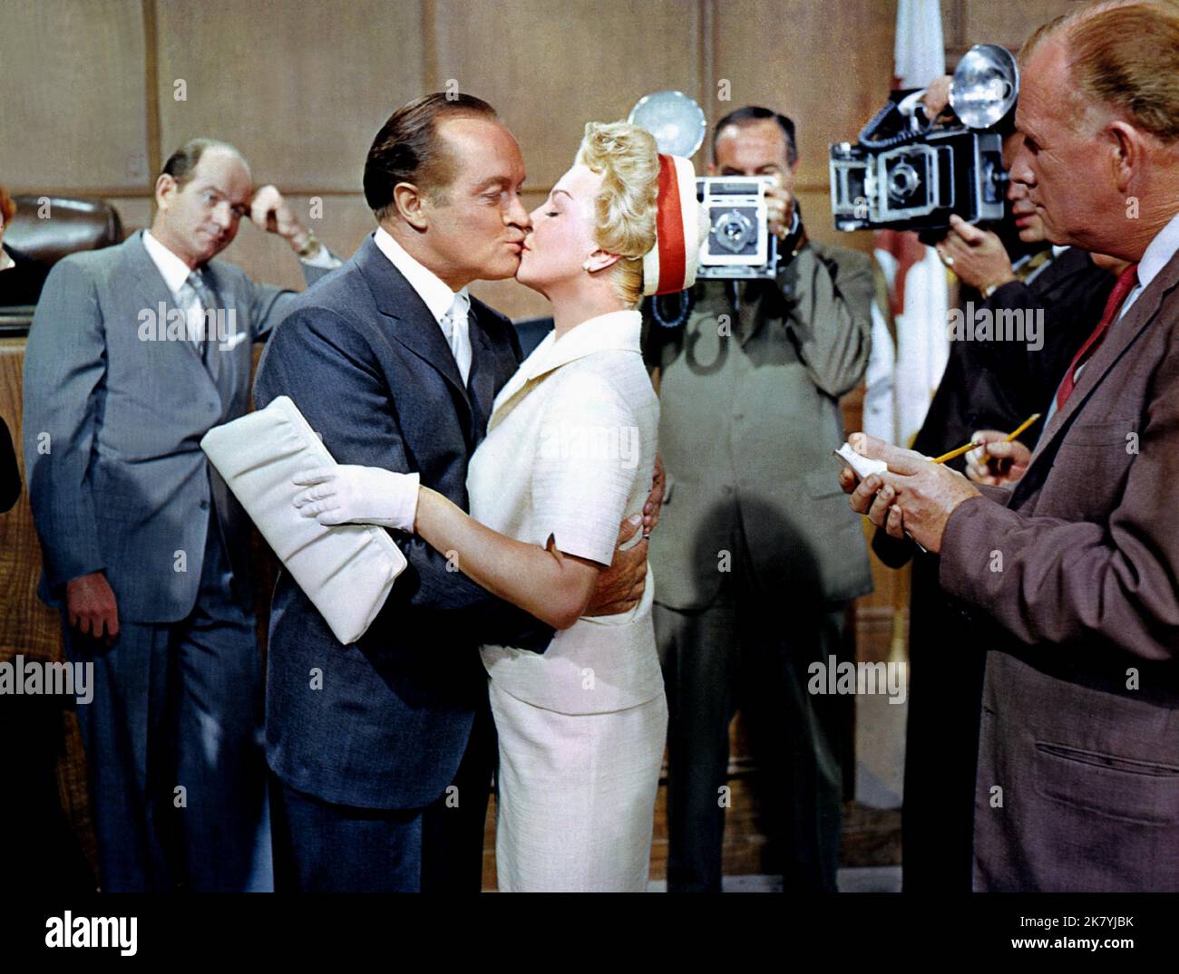 Bob Hope & Lana Turner Film: Bachelor In Paradise (USA 1961) Characters: Adam J. Niles & Rosemary Howard  Director: Jack Arnold 01 November 1961   **WARNING** This Photograph is for editorial use only and is the copyright of MGM and/or the Photographer assigned by the Film or Production Company and can only be reproduced by publications in conjunction with the promotion of the above Film. A Mandatory Credit To MGM is required. The Photographer should also be credited when known. No commercial use can be granted without written authority from the Film Company. Stock Photo