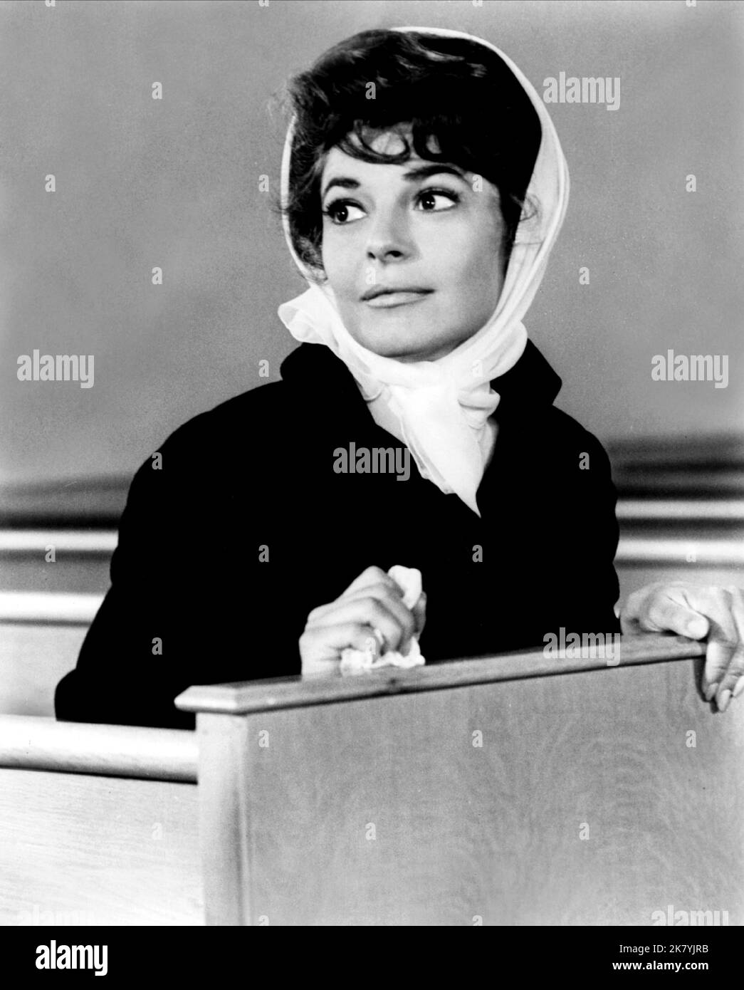 Anne Bancroft Film: The Slender Thread (1965) Characters: Inga Dyson  Director: Sydney Pollack 23 December 1965   **WARNING** This Photograph is for editorial use only and is the copyright of PARAMOUNT and/or the Photographer assigned by the Film or Production Company and can only be reproduced by publications in conjunction with the promotion of the above Film. A Mandatory Credit To PARAMOUNT is required. The Photographer should also be credited when known. No commercial use can be granted without written authority from the Film Company. Stock Photo