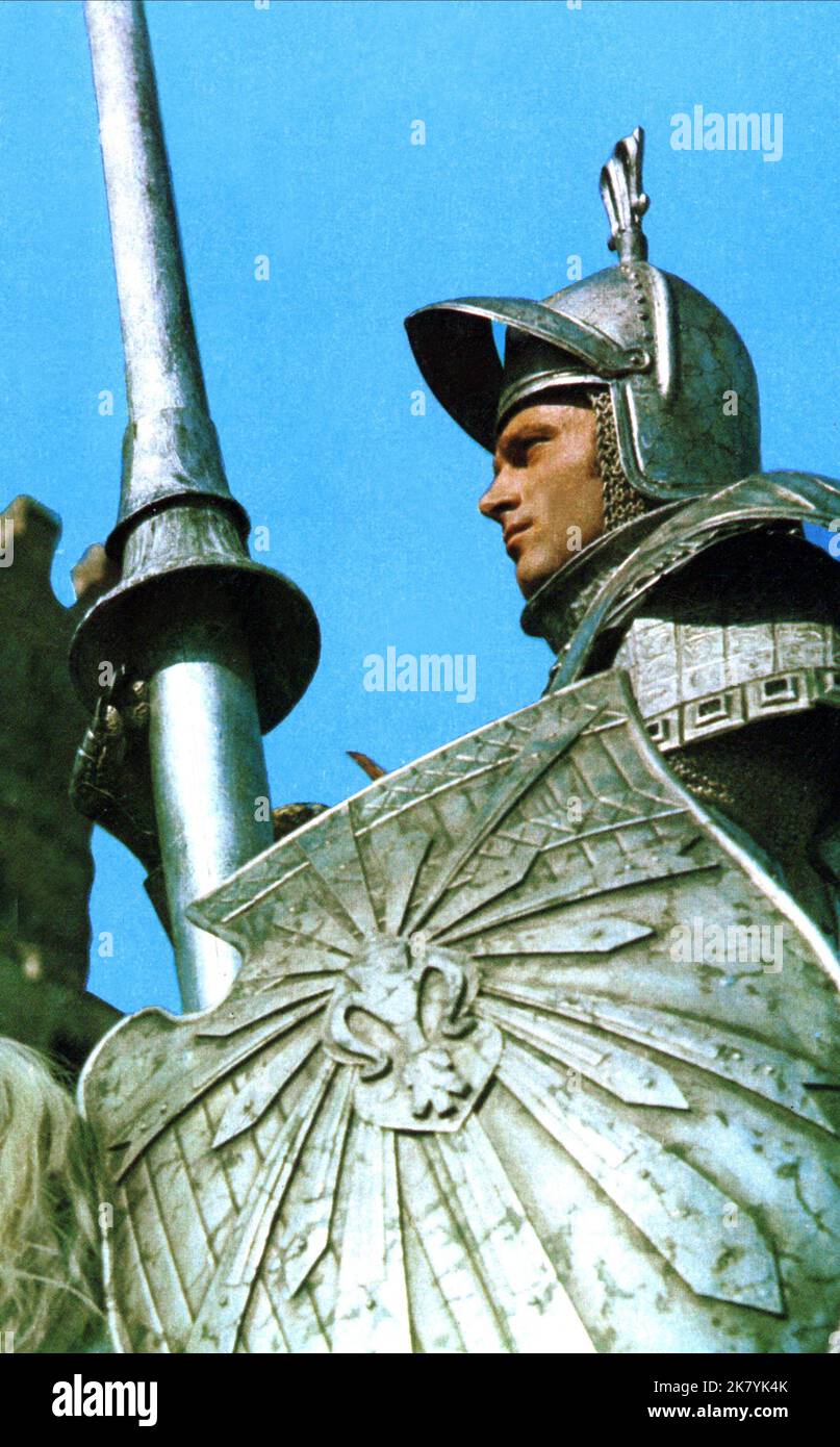 Franco Nero Film: Camelot (1967) Characters: Lancelot Du Lac  Director: Joshua Logan 25 October 1967   **WARNING** This Photograph is for editorial use only and is the copyright of WARNER BROS and/or the Photographer assigned by the Film or Production Company and can only be reproduced by publications in conjunction with the promotion of the above Film. A Mandatory Credit To WARNER BROS is required. The Photographer should also be credited when known. No commercial use can be granted without written authority from the Film Company. Stock Photo