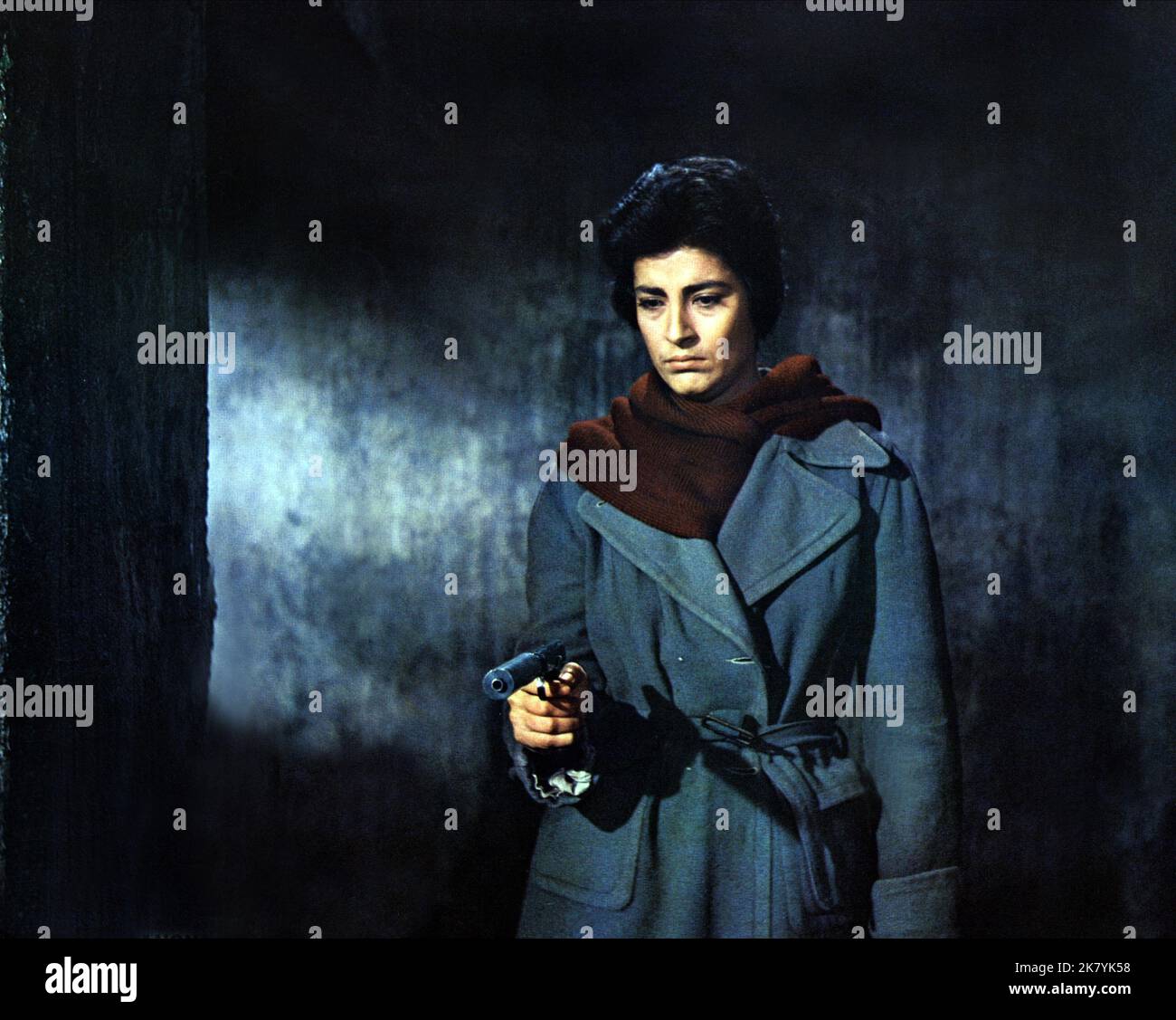 Irene Papas Film: The Guns Of Navarone (1968) Characters: Maria Pappadimos  Director: J. Lee Thompson 27 April 1961   **WARNING** This Photograph is for editorial use only and is the copyright of COLUMBIA and/or the Photographer assigned by the Film or Production Company and can only be reproduced by publications in conjunction with the promotion of the above Film. A Mandatory Credit To COLUMBIA is required. The Photographer should also be credited when known. No commercial use can be granted without written authority from the Film Company. Stock Photo