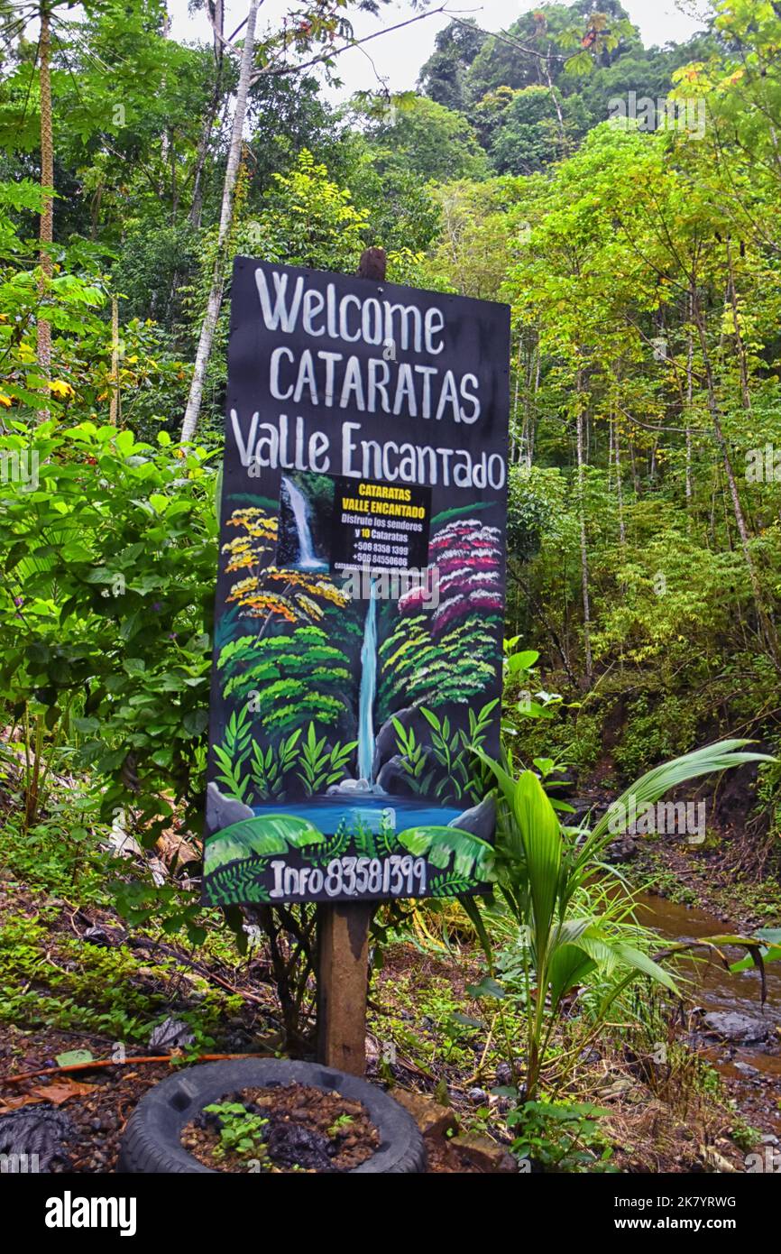 Waterfall Jaco Costa Rica, Trail views, Catarastas Valle Encantado