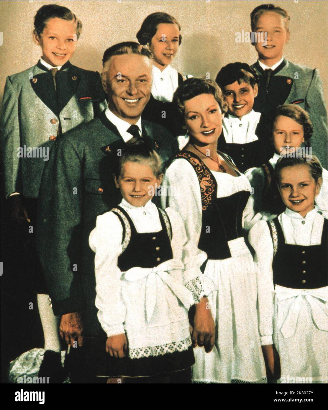 Hans Holt & Ruth Leuwerik Film: The Trapp Family; Die Trapp-Familie (DE 1956) Characters: Baron von Trapp, Baronin Maria von Trapp  Director: Wolfgang Liebeneiner 09 October 1956   **WARNING** This Photograph is for editorial use only and is the copyright of DIVINA-FILM and/or the Photographer assigned by the Film or Production Company and can only be reproduced by publications in conjunction with the promotion of the above Film. A Mandatory Credit To DIVINA-FILM is required. The Photographer should also be credited when known. No commercial use can be granted without written authority from th Stock Photo