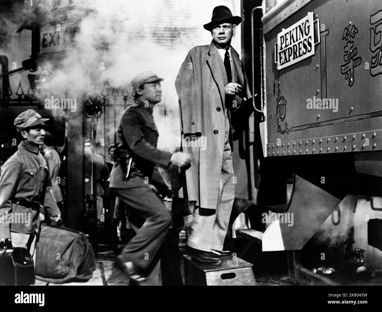 Joseph Cotten Film: Peking Express (1951) Characters: Michael Bachlin  Director: William Dieterle 18 July 1951   **WARNING** This Photograph is for editorial use only and is the copyright of PARAMOUNT PICTURES and/or the Photographer assigned by the Film or Production Company and can only be reproduced by publications in conjunction with the promotion of the above Film. A Mandatory Credit To PARAMOUNT PICTURES is required. The Photographer should also be credited when known. No commercial use can be granted without written authority from the Film Company. Stock Photo