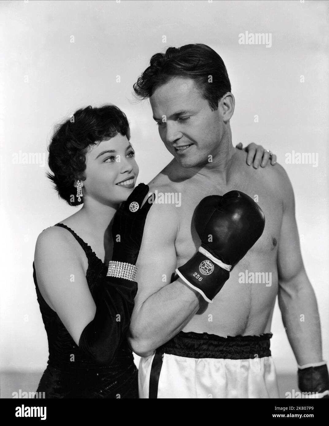 Leslie Caron & Ralph Meeker Film: Glory Alley (1952) Characters: Angela Evans, Socks Barbarrosa  Director: Raoul Walsh 06 June 1952   **WARNING** This Photograph is for editorial use only and is the copyright of MGM and/or the Photographer assigned by the Film or Production Company and can only be reproduced by publications in conjunction with the promotion of the above Film. A Mandatory Credit To MGM is required. The Photographer should also be credited when known. No commercial use can be granted without written authority from the Film Company. Stock Photo