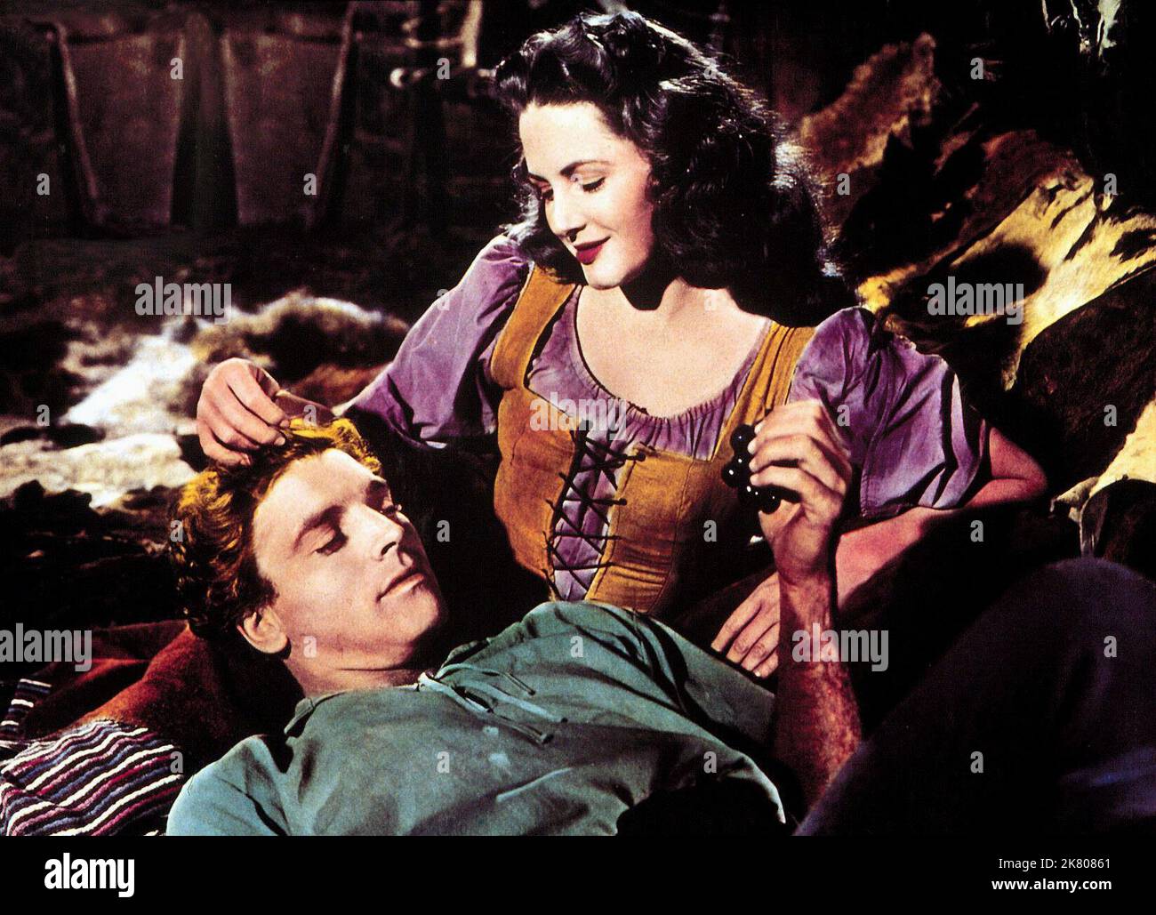 Burt Lancaster & Virginia Mayo Film The Flame And The Arrow (1950 ...
