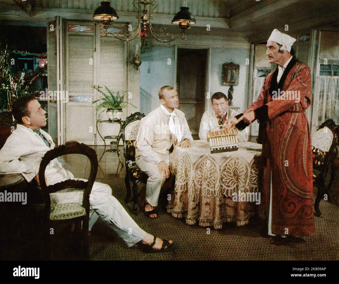 Humphrey Bogart, Aldo Ray, Peter Ustinov, Basil Rathbone Film: We'Re No ...