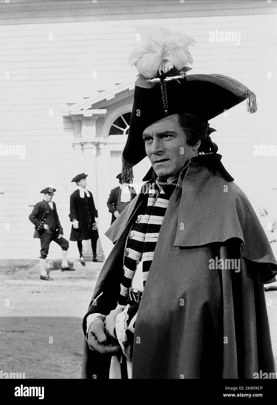Laurence Olivier Film: The Devil'S Disciple (UK/USA 1959) Characters: Gen. Burgoyne  / Literaturverfilmung (Based On The Play By George Bernard Shaw) Director: Guy Hamilton 20 August 1959   **WARNING** This Photograph is for editorial use only and is the copyright of BRYNAPROD S.A. and/or the Photographer assigned by the Film or Production Company and can only be reproduced by publications in conjunction with the promotion of the above Film. A Mandatory Credit To BRYNAPROD S.A. is required. The Photographer should also be credited when known. No commercial use can be granted without written au Stock Photo