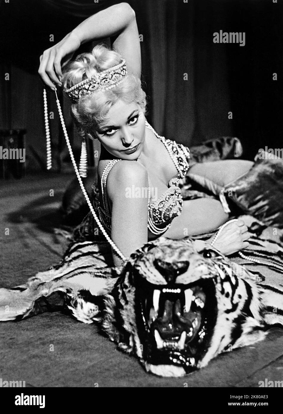 Kim novak film still hi-res stock photography and images - Alamy