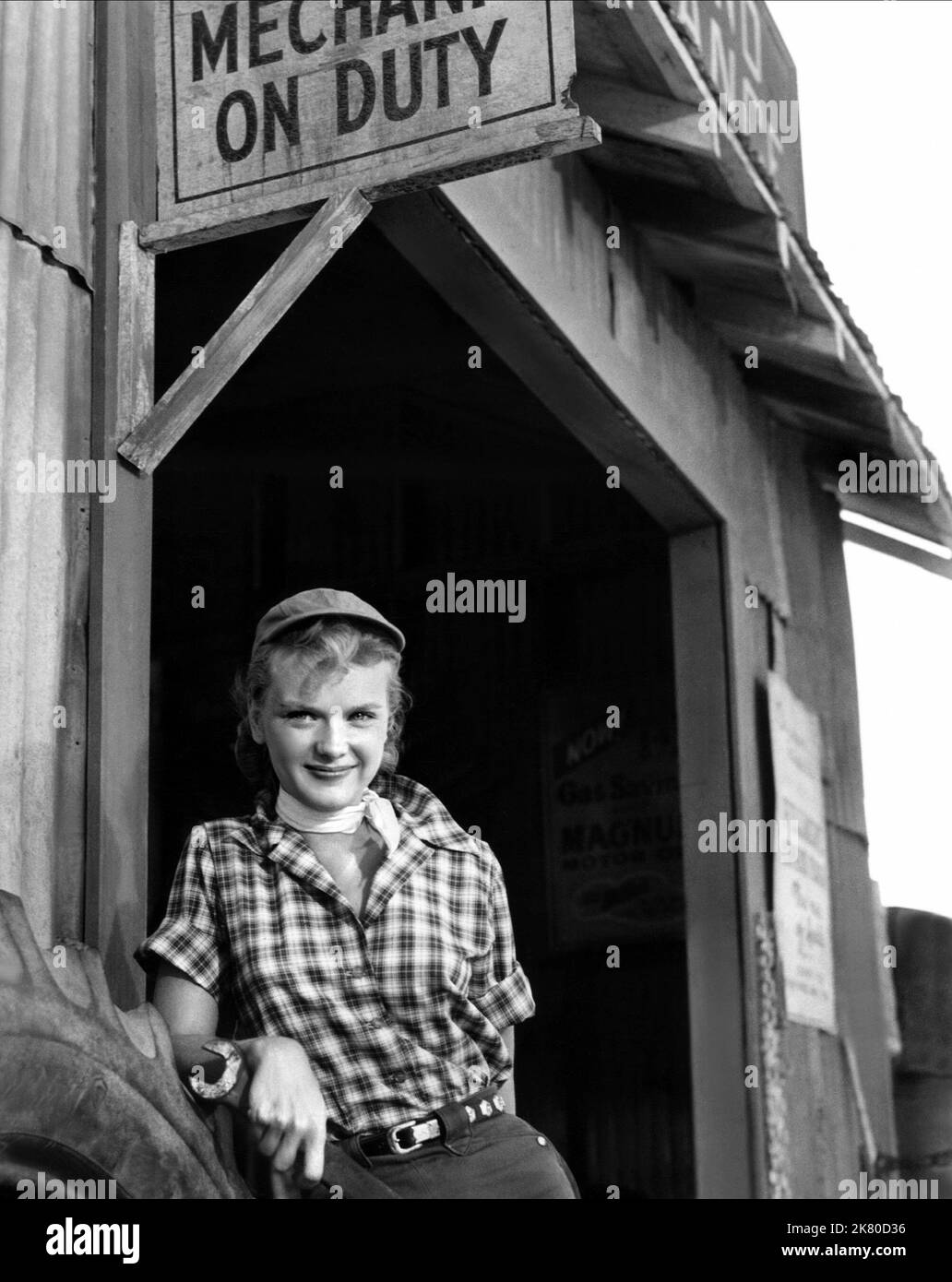 Anne Francis Film: Bad Day At Black Rock (USA 1955) Characters: Liz Wirth  Director: John Sturges 07 January 1955   **WARNING** This Photograph is for editorial use only and is the copyright of MGM and/or the Photographer assigned by the Film or Production Company and can only be reproduced by publications in conjunction with the promotion of the above Film. A Mandatory Credit To MGM is required. The Photographer should also be credited when known. No commercial use can be granted without written authority from the Film Company. Stock Photo