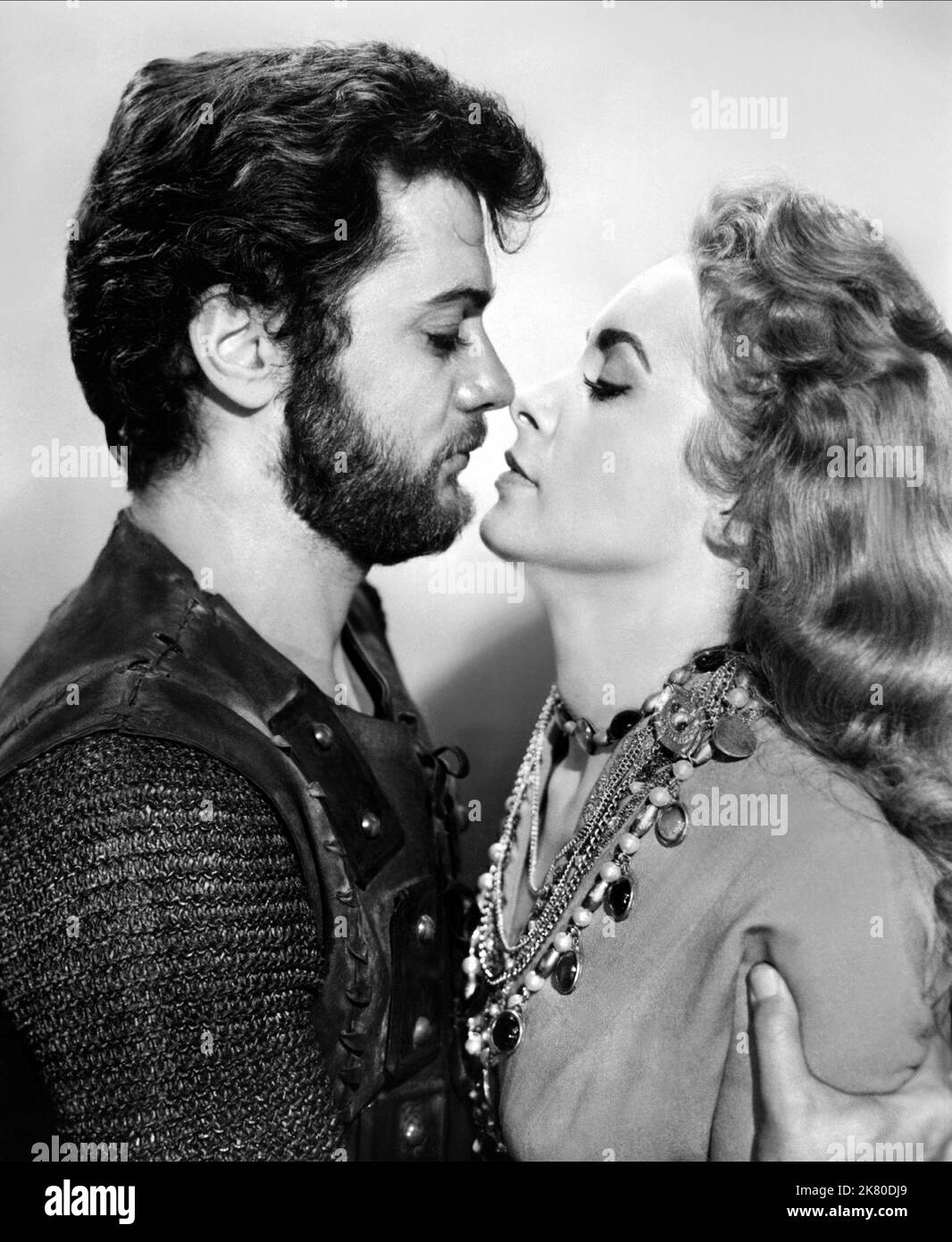 Tony Curtis & Janet Leigh Film The Vikings (USA 1958) Characters: Eric ...