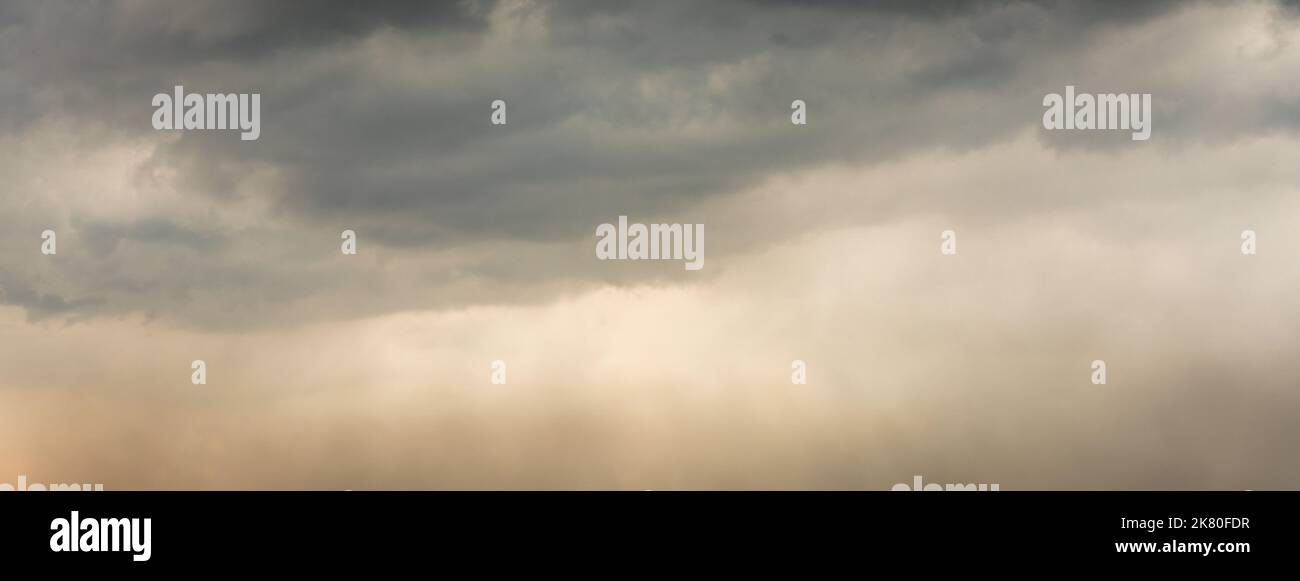 Dramatic sky background. Stormy clouds in dark sky. Moody cloudscape ...