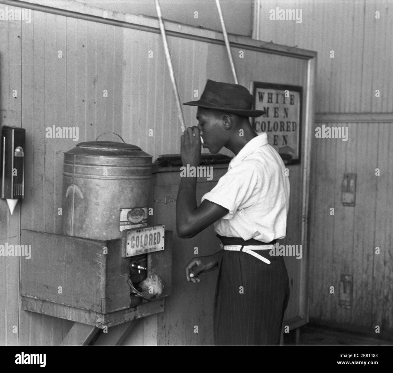 Russell Lee - Drinking Fountain - Segregation - 1939 Stock Photo