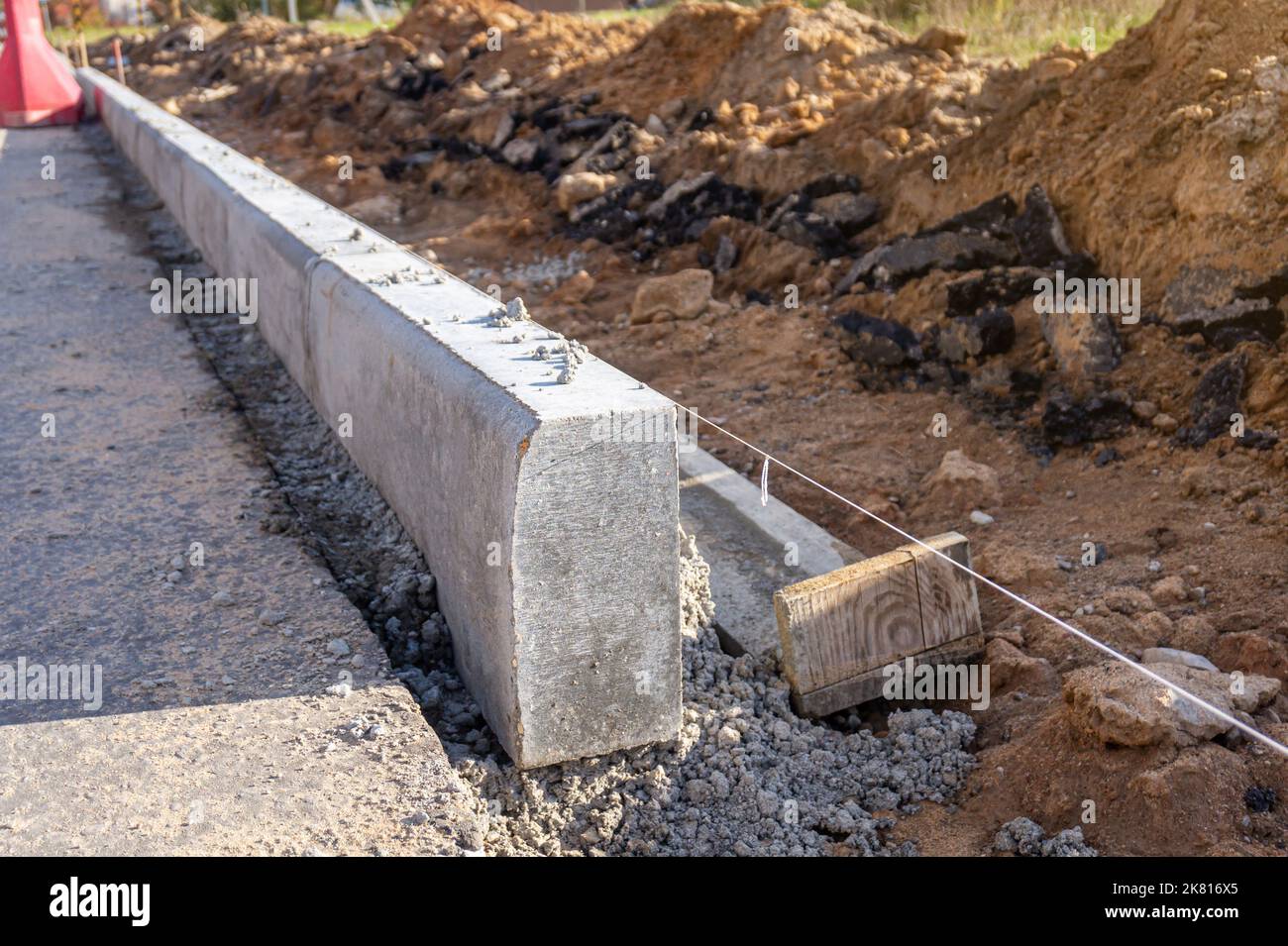 String line level hi-res stock photography and images - Alamy