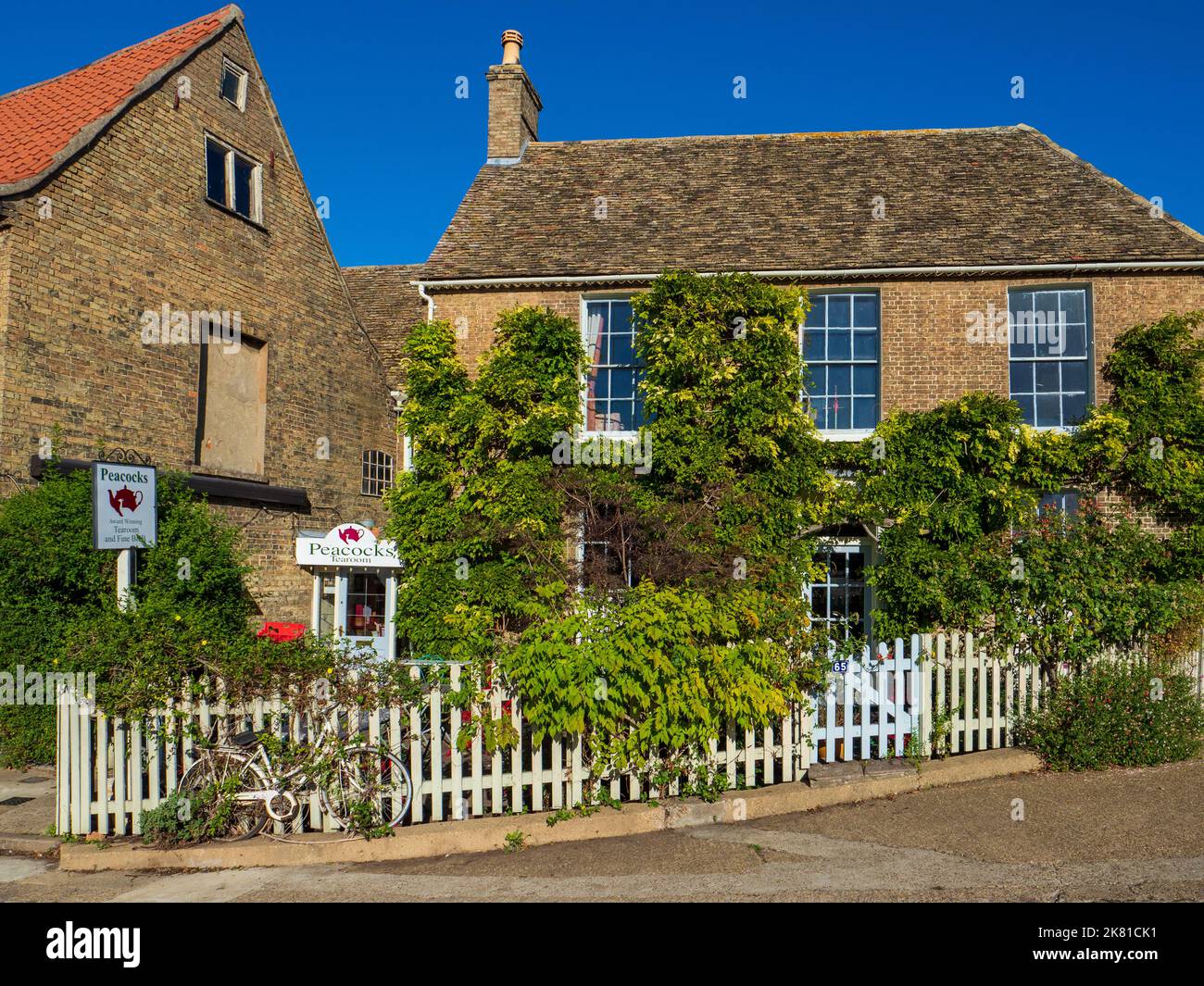 Ely riverside tearoom hires stock photography and images Alamy