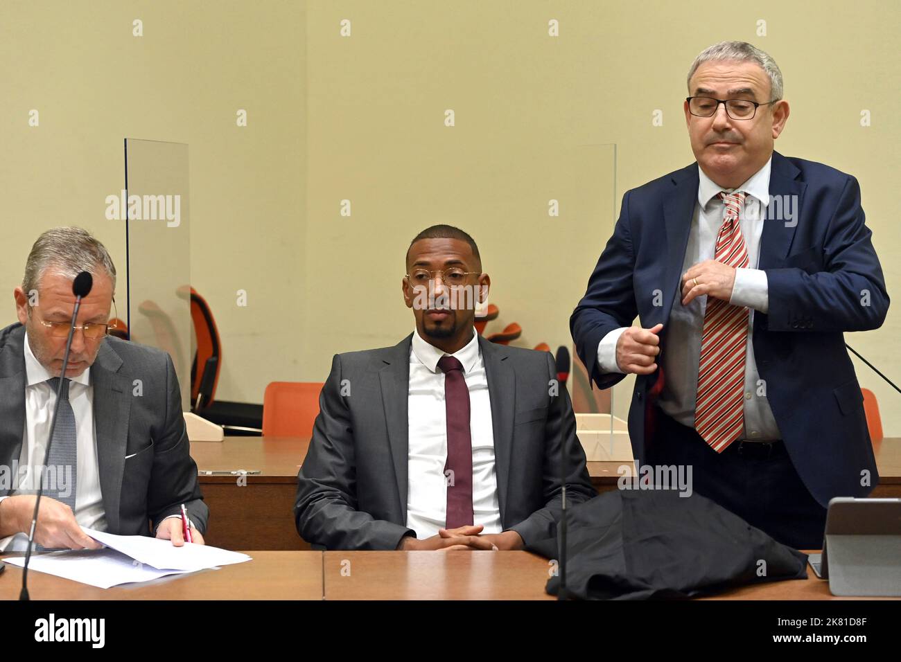 Jerome BOATENG appears with his attorneys for appeal. Re:defense player Peter  ZURIEL. Criminal proceedings against Jerome B. on suspicion of bodily harm  (?Caribbean?) on October 20th, 2022 before the Higher Regional Court