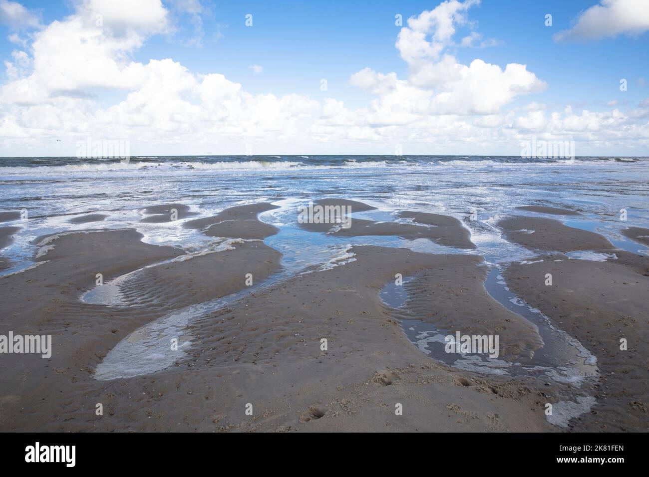 Netherlands, Zeeland, rising water on the beach in Oostkapelle on the peninsula Walcheren. Niederlande, Zeeland, auflaufendes Wasser am Strand von Oos Stock Photo