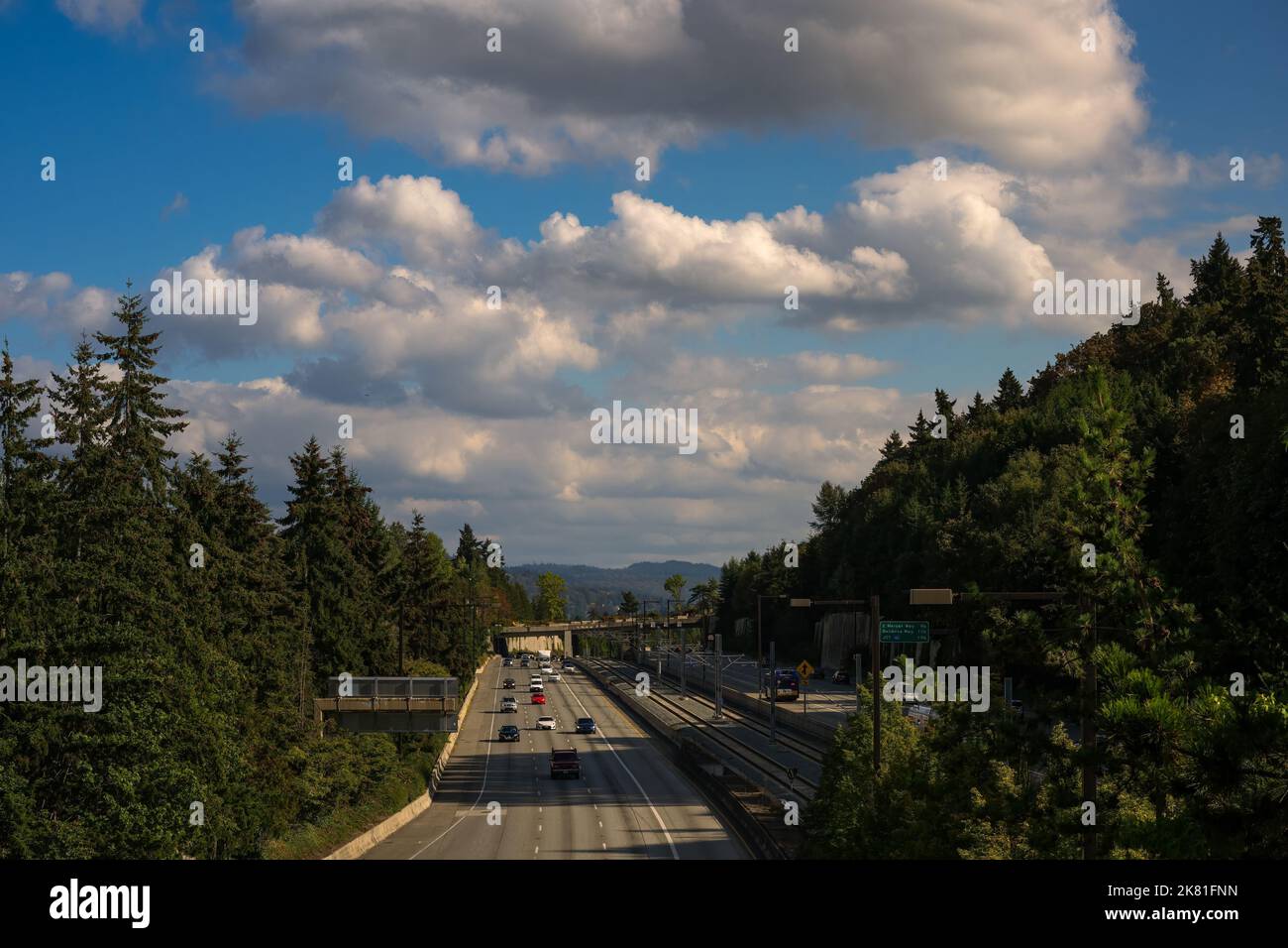 The Westbound I 90 Freeway Across Mercer Island Stock Photo Alamy the-westbound-i-90-freeway-across-mercer-island-stock-photo-alamy