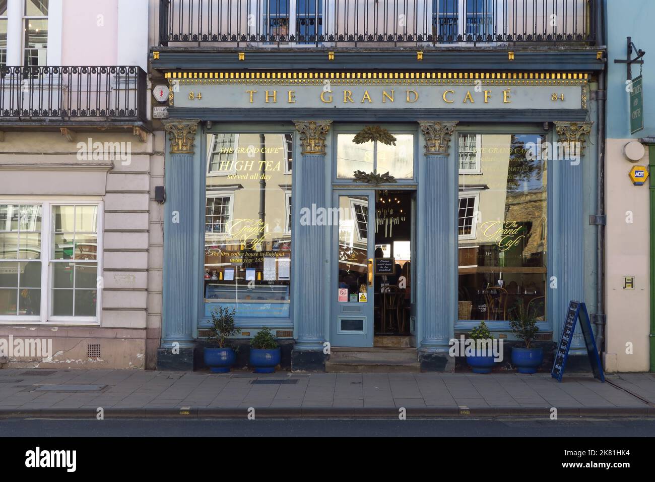 Grand Cafe, one of the oldest coffee houses in Oxford stands on the High Street Stock Photo