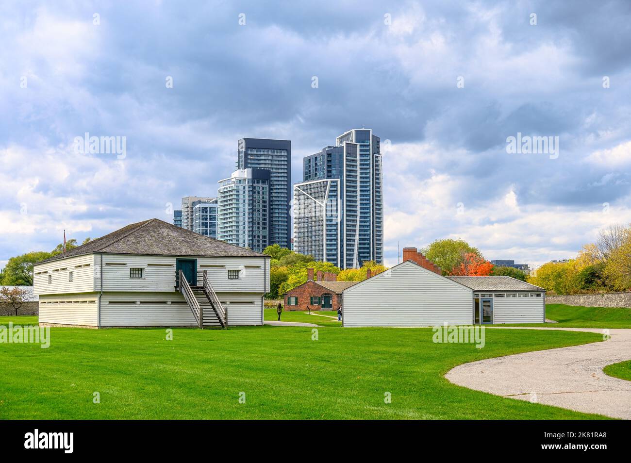 Colonial fortified wall buildings of the garrison contrast with the