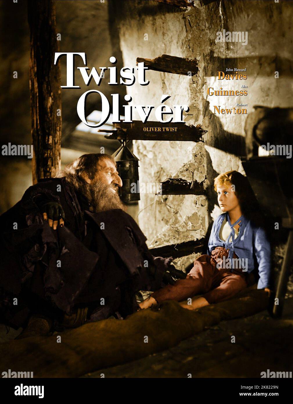 Alec Guinness & John Howard Davies Poster Film: Oliver Twist (UK 1948) Characters: Fagin, Oliver Twist  / Literaturverfilmung (Based On The Book By Charles Dickens) Director: David Lean 28 June 1948   **WARNING** This Photograph is for editorial use only and is the copyright of CINEGUILD and/or the Photographer assigned by the Film or Production Company and can only be reproduced by publications in conjunction with the promotion of the above Film. A Mandatory Credit To CINEGUILD is required. The Photographer should also be credited when known. No commercial use can be granted without written a Stock Photo