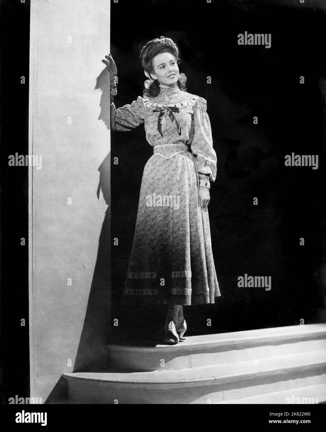 Hazel Court Film: Carnival (1943) Characters: May Raeburn  Director: Stanley Haynes 02 December 1946   **WARNING** This Photograph is for editorial use only and is the copyright of TWO CITIES and/or the Photographer assigned by the Film or Production Company and can only be reproduced by publications in conjunction with the promotion of the above Film. A Mandatory Credit To TWO CITIES is required. The Photographer should also be credited when known. No commercial use can be granted without written authority from the Film Company. Stock Photo
