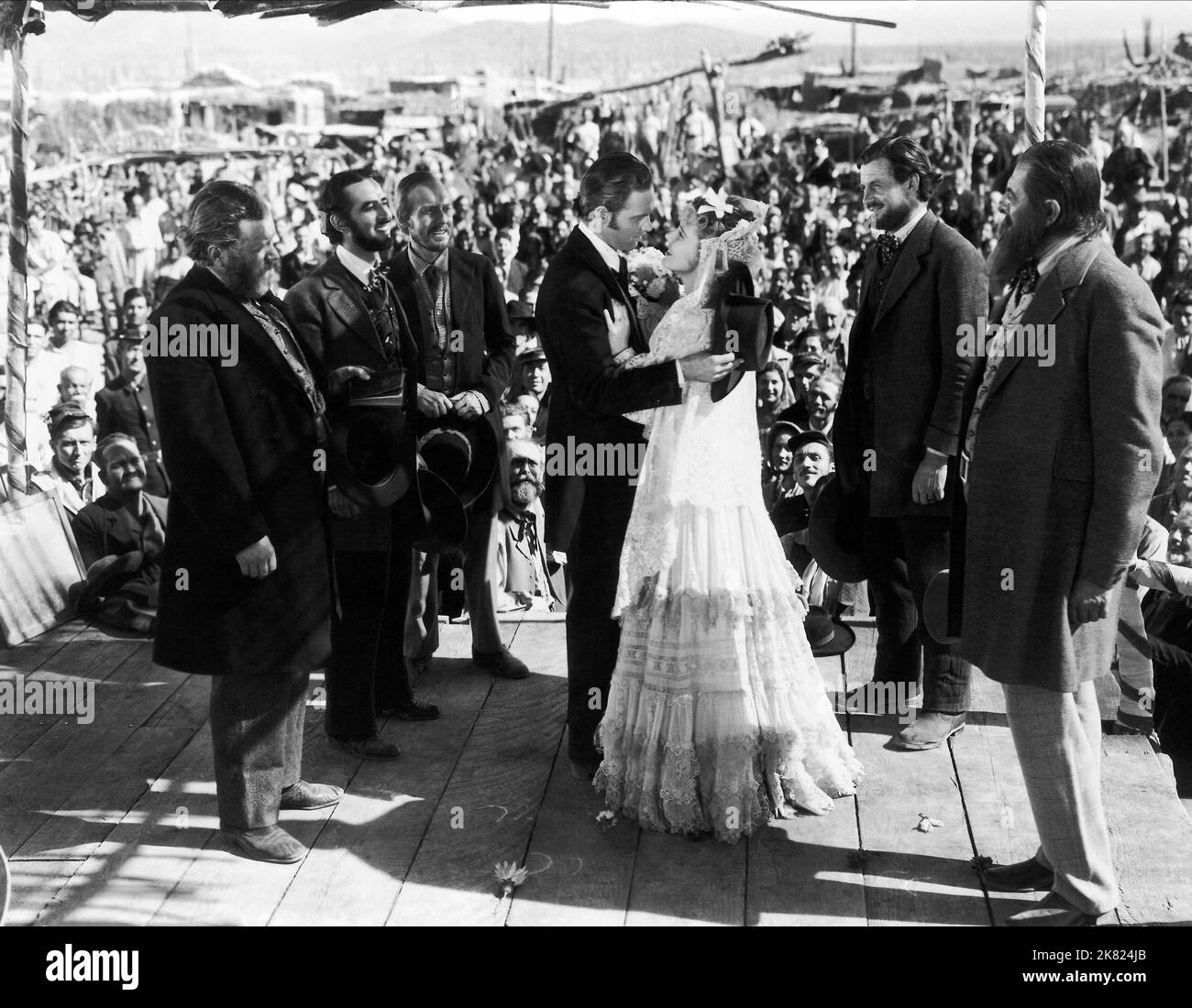 William Holden & Jean Arthur Film Arizona (USA 1940) Characters: Peter ...