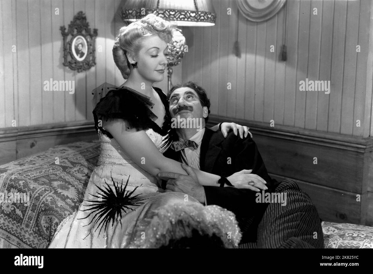 June Maccloy & Groucho Marx Film Go West; Marx Brothers Go West (USA