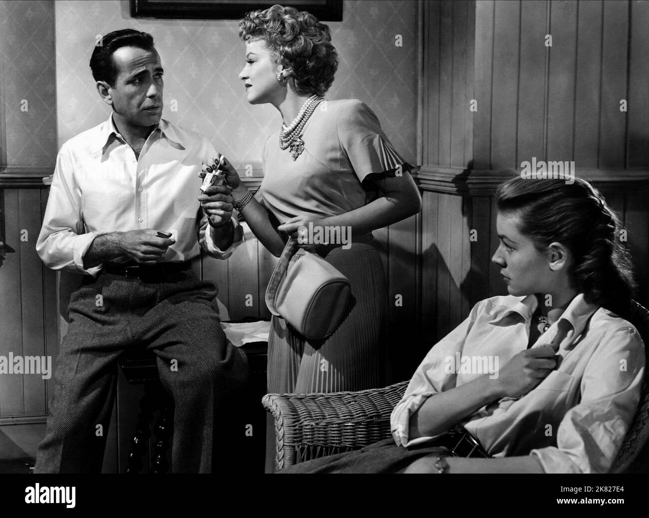 Humph`Rey Bogart, Claire Trevor & Lauren Bacall Film: Key Largo (USA ...