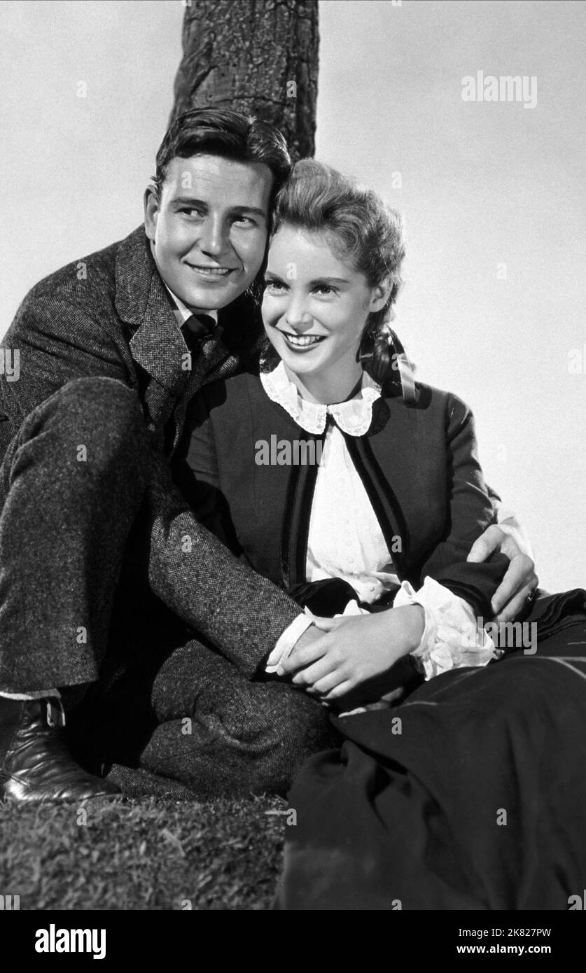Tom Drake & Janet Leigh Film: Master Of Lassie,Hills Of Home (1948) Characters: Tammas Milton, Margit Mitchell  Director: Fred M. Wilcox 01 April 1948   **WARNING** This Photograph is for editorial use only and is the copyright of MGM and/or the Photographer assigned by the Film or Production Company and can only be reproduced by publications in conjunction with the promotion of the above Film. A Mandatory Credit To MGM is required. The Photographer should also be credited when known. No commercial use can be granted without written authority from the Film Company. Stock Photo