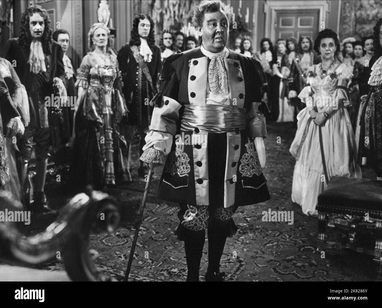 Charles Laughton Film: Captain Kidd (USA 1945) Characters: Capt. William Kidd  Director: Rowland V. Lee 22 November 1945   **WARNING** This Photograph is for editorial use only and is the copyright of UNITED ARTISTS and/or the Photographer assigned by the Film or Production Company and can only be reproduced by publications in conjunction with the promotion of the above Film. A Mandatory Credit To UNITED ARTISTS is required. The Photographer should also be credited when known. No commercial use can be granted without written authority from the Film Company. Stock Photo