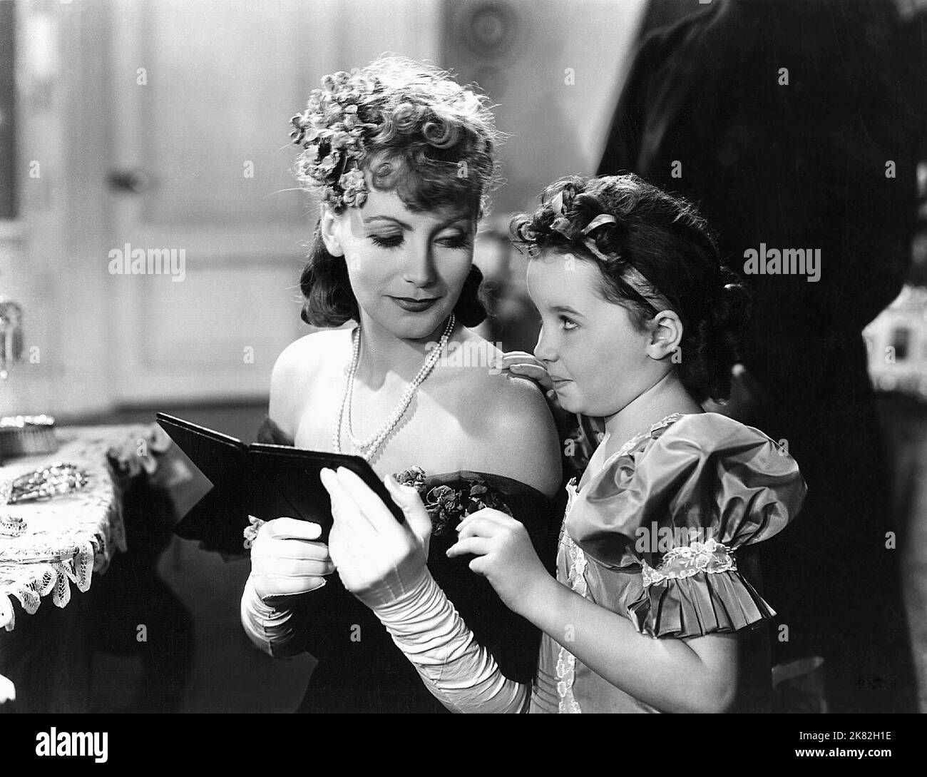 Greta Garbo Film: Anna Karenina (1935) Characters: Anna Karenina  Director: Edmund Goulding 30 August 1935   **WARNING** This Photograph is for editorial use only and is the copyright of MGM and/or the Photographer assigned by the Film or Production Company and can only be reproduced by publications in conjunction with the promotion of the above Film. A Mandatory Credit To MGM is required. The Photographer should also be credited when known. No commercial use can be granted without written authority from the Film Company. Stock Photo