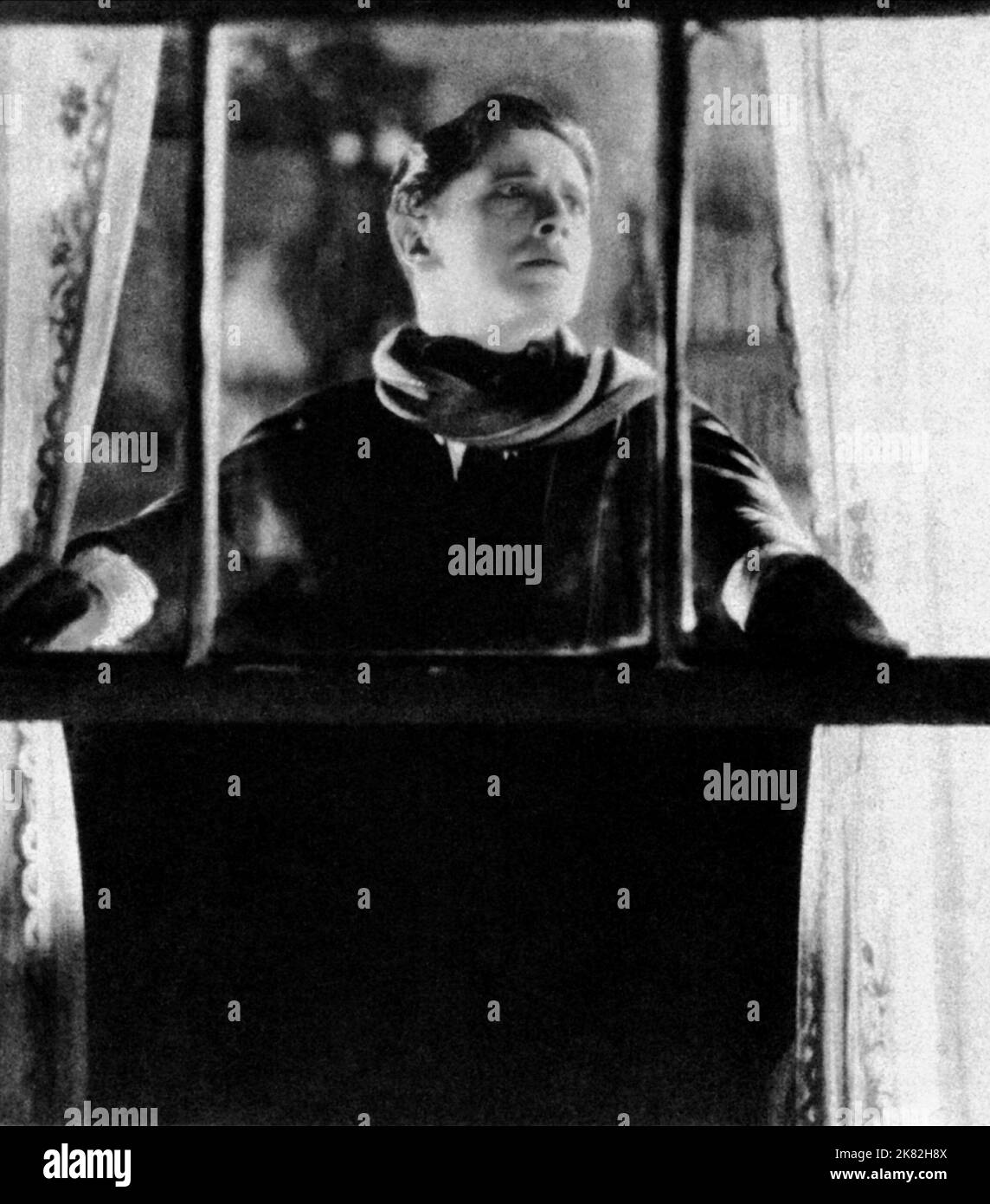 Ivor Novello  Film The Lodger (1932) Characters: Michel Angeloff  08 September 1932   **WARNING** This Photograph is for editorial use only and is the copyright of GAINSBOROUGH and/or the Photographer assigned by the  Film or Production Company and can only be reproduced by publications in conjunction with the promotion of the above  Film. A Mandatory Credit To GAINSBOROUGH is required. The Photographer should also be credited when known. No commercial use can be granted without written authority from the  Film Company. Stock Photo