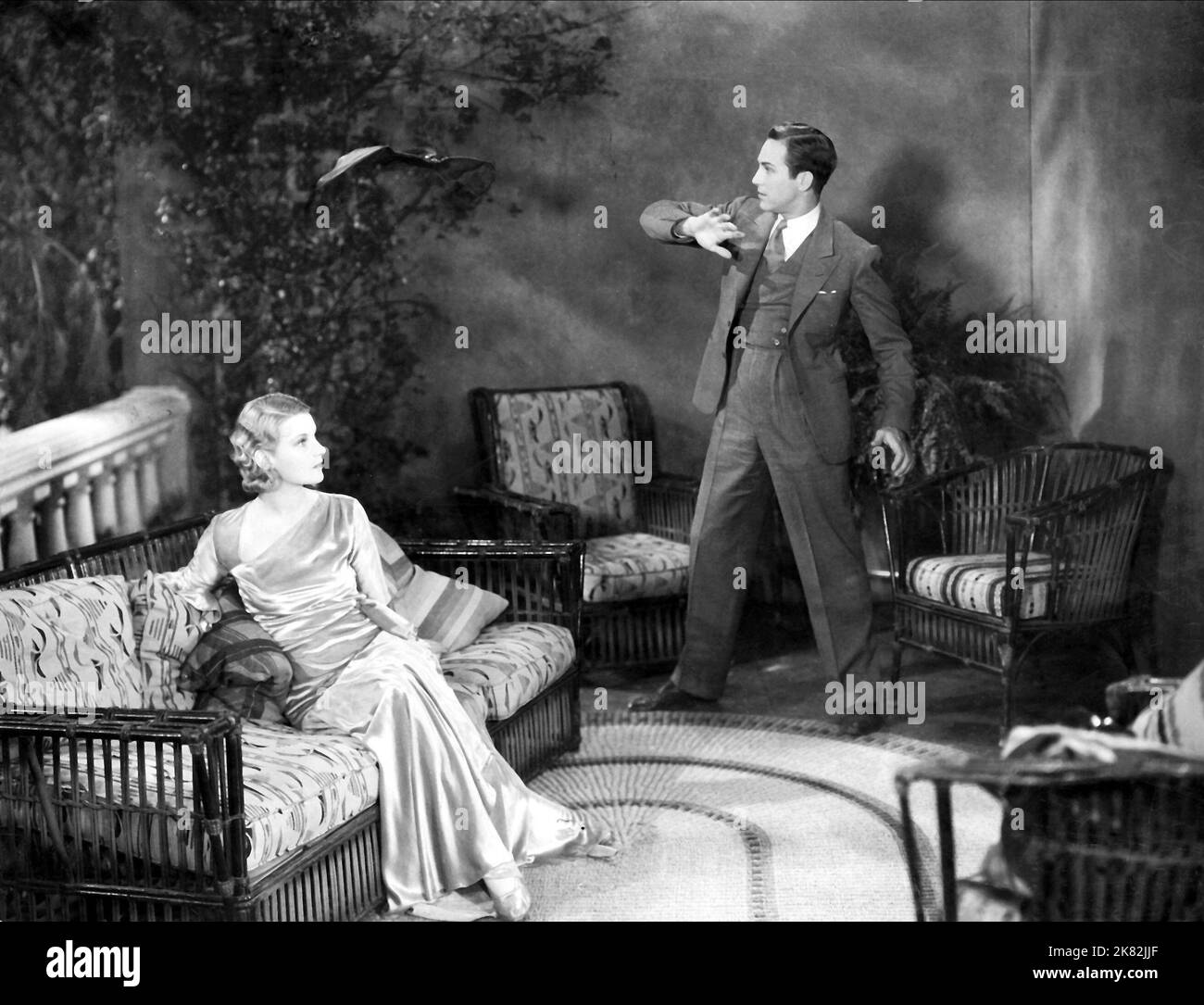 helen-chandler-david-manners-film-dracula-usa-1931-characters-mina