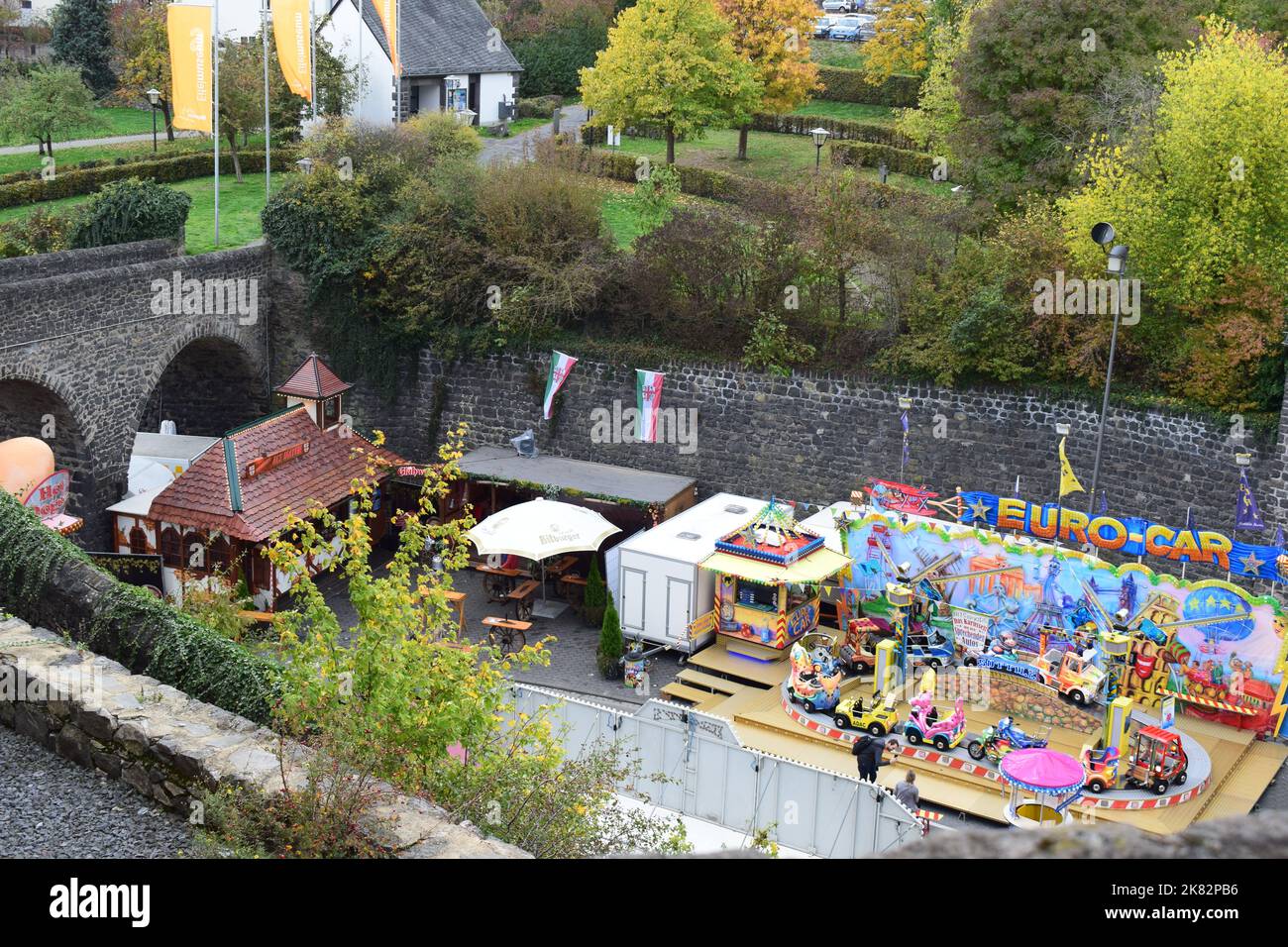 Lukasmarkt In Mayen Annual Market In A Small Town In Germany Stock lukasmarkt-in-mayen-annual-market-in-a-small-town-in-germany-stock