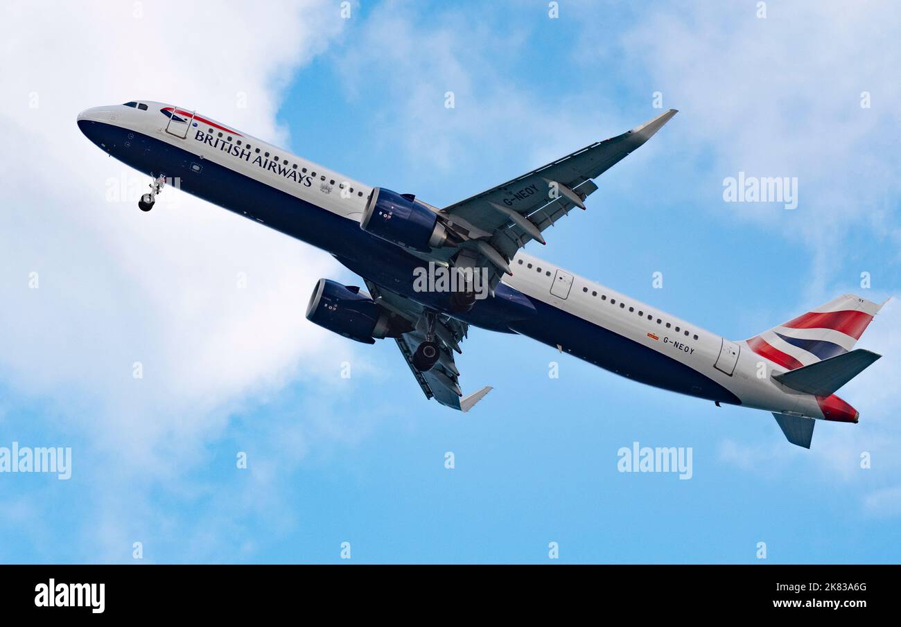Heraklion, Crete, Greece. 2022. Twin jet A321neo approaching Heraklion