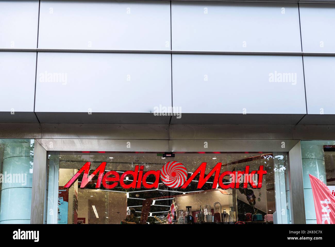 MediaMarkt - Media Markt storefront in Eindhoven NL - Media Markt is a  German multinational chain of consumer electronics stores with over 1000  stores Stock Photo - Alamy