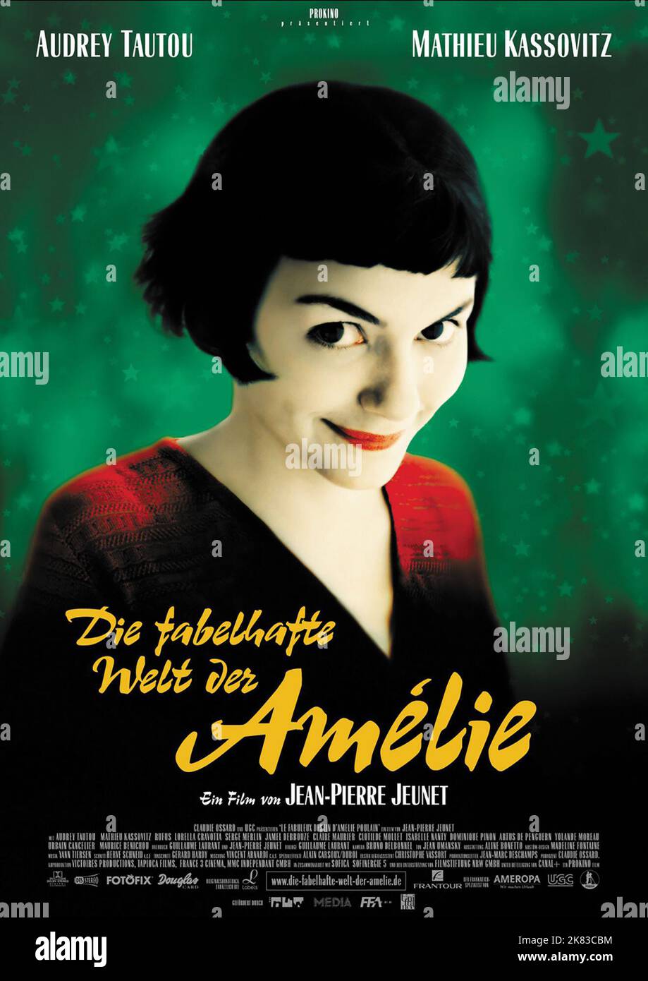 Audrey Tautou Film: Amelie (Le fabuleux destin d'Amélie Poulain ) Characters: Amelie Poulain  Fr/De 2001, Director: Jean-Pierre Jeunet 25 April 2001   **WARNING** This Photograph is for editorial use only and is the copyright of CANAL+ and/or the Photographer assigned by the Film or Production Company and can only be reproduced by publications in conjunction with the promotion of the above Film. A Mandatory Credit To CANAL+ is required. The Photographer should also be credited when known. No commercial use can be granted without written authority from the Film Company. Stock Photo