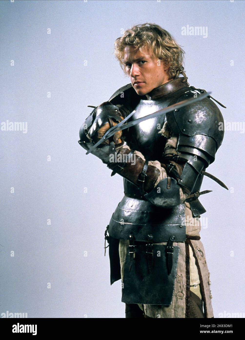 Heath Ledger Film: A Knight'S Tale (USA 2001) Characters: Sir William Thatcher  Director: Brian Helgeland 08 March 2001   **WARNING** This Photograph is for editorial use only and is the copyright of COLUMBIA and/or the Photographer assigned by the Film or Production Company and can only be reproduced by publications in conjunction with the promotion of the above Film. A Mandatory Credit To COLUMBIA is required. The Photographer should also be credited when known. No commercial use can be granted without written authority from the Film Company. Stock Photo
