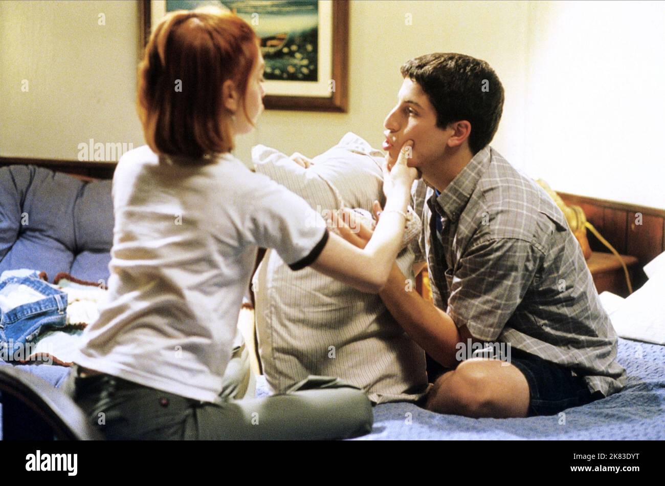 Alyson Hannigan & Jason Biggs Film: American Pie 2 (2001) Characters: Michelle Flaherty, Jim Levenstein  Director: James B. Rogers 06 August 2001   **WARNING** This Photograph is for editorial use only and is the copyright of UNIVERSAL and/or the Photographer assigned by the Film or Production Company and can only be reproduced by publications in conjunction with the promotion of the above Film. A Mandatory Credit To UNIVERSAL is required. The Photographer should also be credited when known. No commercial use can be granted without written authority from the Film Company. Stock Photo
