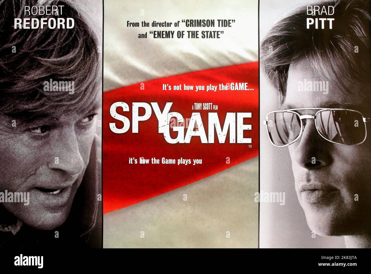 Robert Redford & Brad Pitt Film: Spy Game (USA/JP/DE/FR 2001) Characters: Nathan D. Muir & Tom Bishop  Director: Tony Scott 19 November 2001   **WARNING** This Photograph is for editorial use only and is the copyright of UNIVERSAL and/or the Photographer assigned by the Film or Production Company and can only be reproduced by publications in conjunction with the promotion of the above Film. A Mandatory Credit To UNIVERSAL is required. The Photographer should also be credited when known. No commercial use can be granted without written authority from the Film Company. Stock Photo