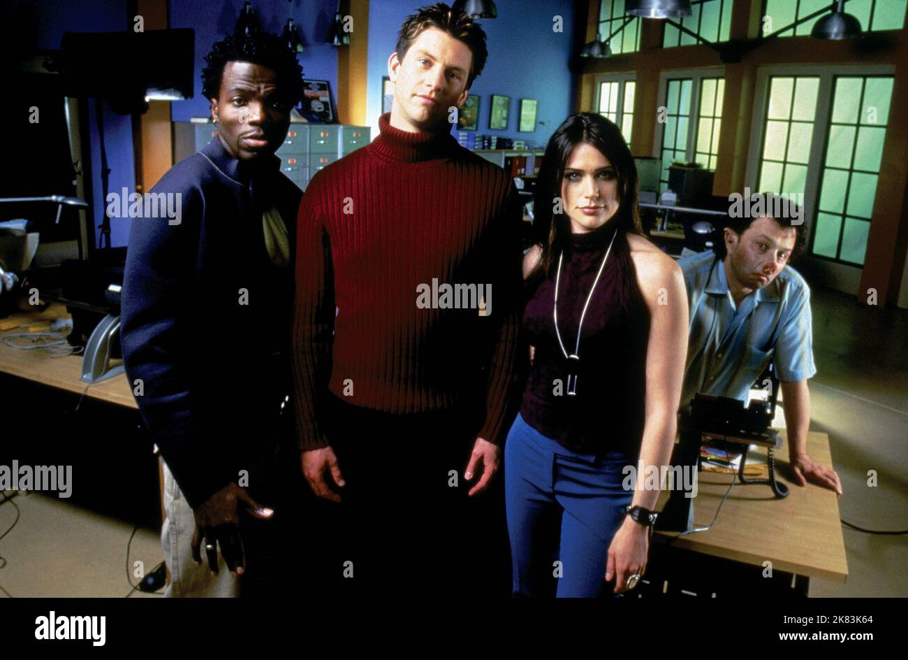 Reno Wilson, Chad Willett, Rena Sofer & Curtis Armstrong Television: The Chronicle (2001) Characters: Wes Freewald (22 episodes, 2001-2002),Tucker Burns,Grace Hall & 'Pig Boy'  14 July 2001   **WARNING** This Photograph is for editorial use only and is the copyright of THE SCI-FI CHANNEL and/or the Photographer assigned by the Film or Production Company and can only be reproduced by publications in conjunction with the promotion of the above Film. A Mandatory Credit To THE SCI-FI CHANNEL is required. The Photographer should also be credited when known. No commercial use can be granted without Stock Photo