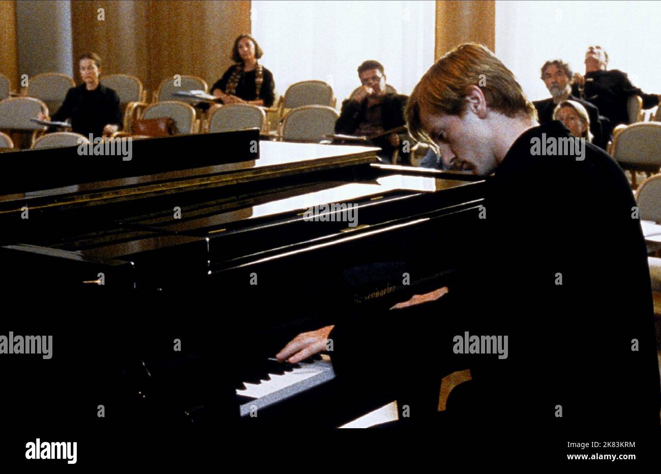 La pianiste benoit magimel 2001 hi-res stock photography and images - Alamy