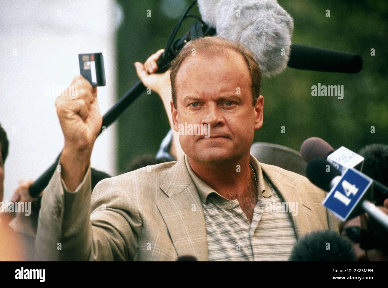 Kelsey Grammer Film 15 Minutes 2001 Characters Robert Hawkins Director John Herzfeld 01 